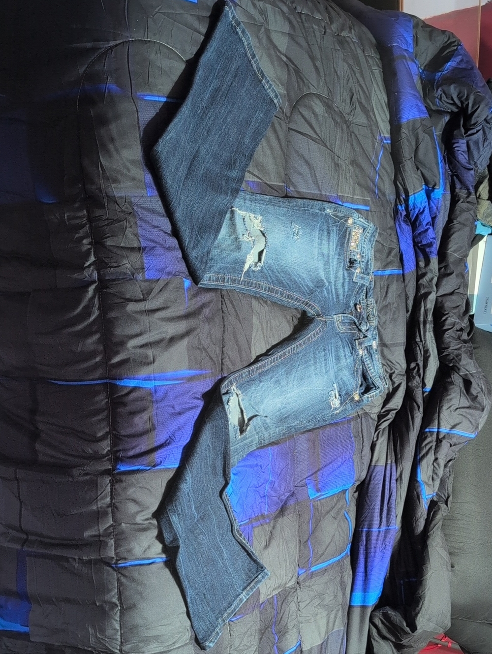 Miss Me dark blue distressed denim jeans